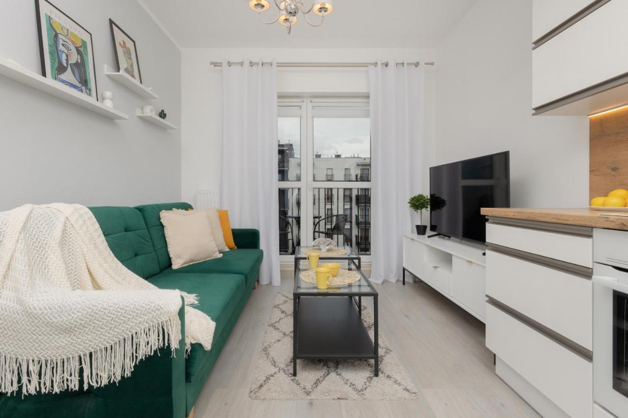 Apartament Cozy With Parking Bakalarska By Renters